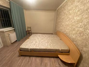 group: 1 комната, 50 м², 8 мкр Индивидуалка, 2 этаж, Требуется ремонт — 3