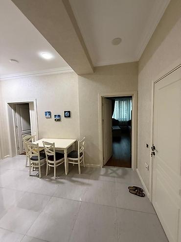 Mənzil kirayələyirəm: İcarəyə verilir 3 otaqlı yeni tikili 90 m², Nəsimi r. Kateqoriya Yeni — 7