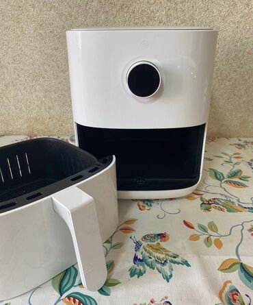 yemək termuzu: Ela veziyyetde. Xiaomi airfryer. Hecmi 4 lt