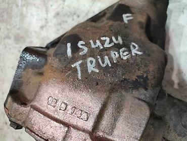 Мосты: Задний Мост Isuzu 1990 г., Б/у, Оригинал, Япония — 8