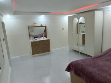 Həyət evləri və villaların satışı: 8 otaq, 200 kv. m, Kredit yoxdur, Orta təmir — 13