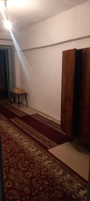 долгосрочная квартира аренда ош: 3 комнаты, Собственник, Без подселения, Без мебели