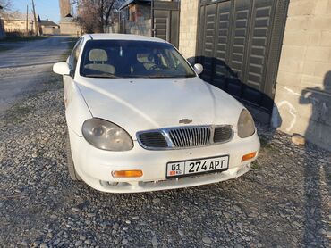 Daewoo: Daewoo Leganza: 2000 г., 1.8 л, Механика, Бензин, Седан