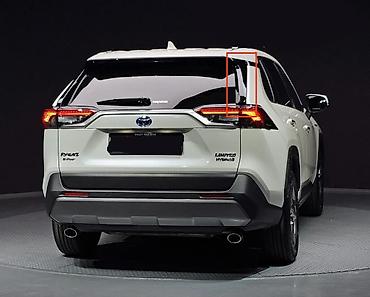 пороги 4runner: Накладка крышки багажника Toyota, 2023 г., Б/у, Оригинал — 5