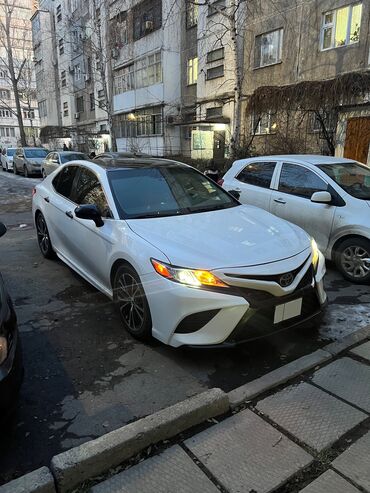 Toyota: Toyota Camry: 2018 г., 2.5 л, Автомат, Бензин, Седан