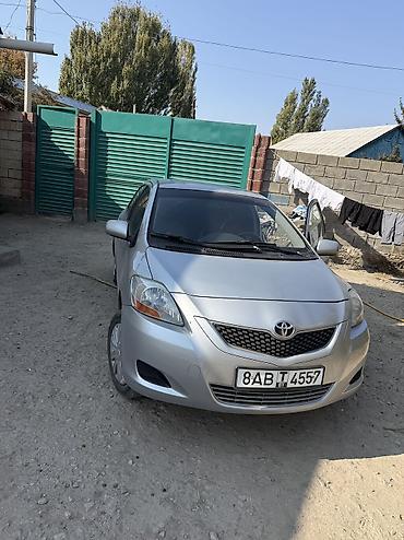 shevrolet cobalt: Toyota Yaris: 2008 г., 1.5 л, Автомат, Бензин — 4