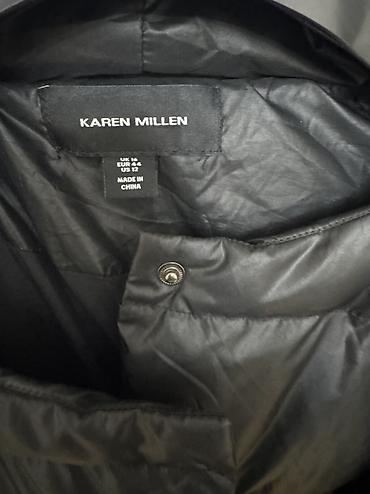 Kurtkalar: Karen Milen. 44-46olcu. Kemeri oldugu ucun balaca olcuyede uygundur. 2 — 3
