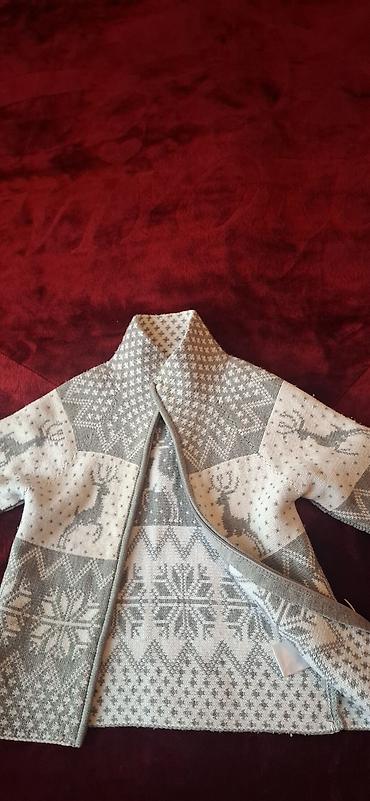 qar geyimi: Uşaq üçün trikotaj jaket - Model: fermuarlı, uzunqol, boyun hissəsi — 3