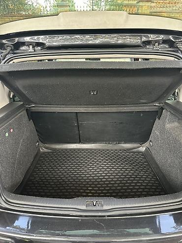 Volkswagen: Volkswagen Golf: 2000 г., 2 л, Механика, Бензин, Хэтчбэк — 12
