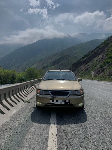 Daewoo: Daewoo Nexia: 2010 г., 1.6 л, Механика, Бензин