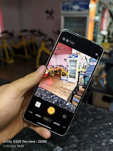 wot blitz: OnePlus 13, Б/у, 256 ГБ, цвет - Серебристый, 2 SIM — 4