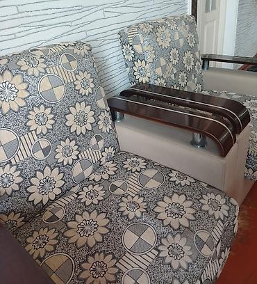 bazalı: İşlənmiş, Divan-kravat, 2 kreslo, Bazalı, Açılan — 5