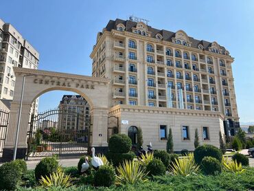 дом хай тек в реальной жизни: 4 комнаты, 160 м², Элитка, 3 этаж, Дизайнерский ремонт