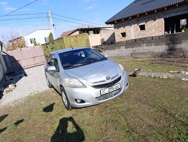 Toyota: Toyota Yaris: 2008 г., 1.5 л, Автомат, Бензин, Седан