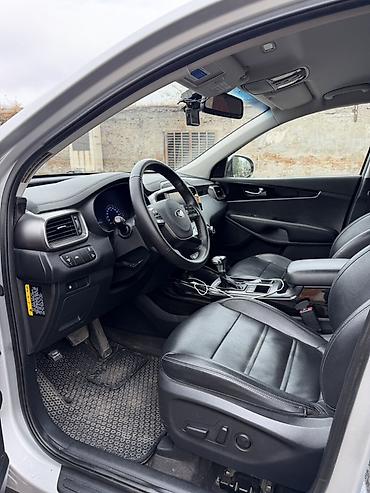 Kia: Kia Sorento: 2019 г., 2 л, Автомат, Дизель, Кроссовер — 12