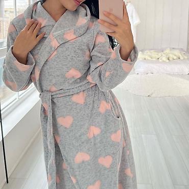 Домашние костюмы: Домашняя одежда Очень большой выбор пижам Халатов Махровые халаты — 20