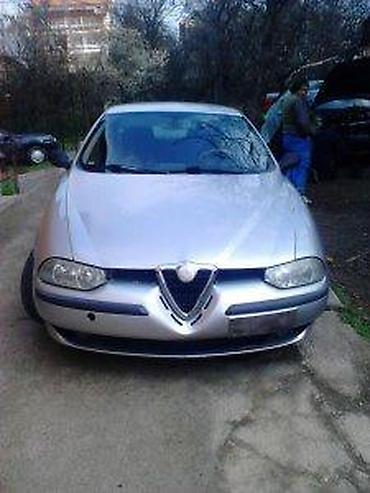 la linea slike: Motor u delovima ALFA ROMEO . Motor u delovima ALFA ROMEO Kontakt 270 — 1