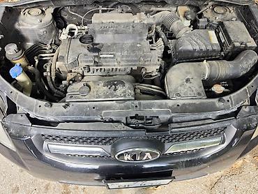 Kia: Kia Sportage: 2 l | 2007 il Krossover — 6