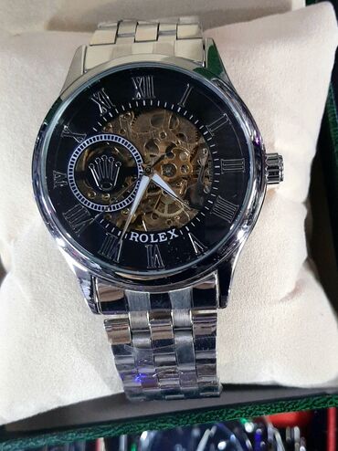 Часы Rolex Цвет: серебристый Механизм: Кварцевые Комплект