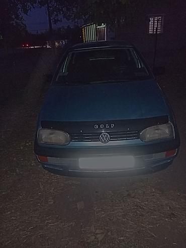 пассат бак: Volkswagen Golf: 1992 г., 1.8 л, Кол менен иштөөчү, Бензин, Хетчбек — 2