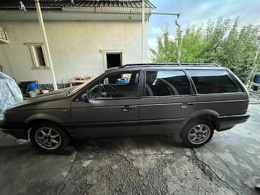 211 рест: Volkswagen Passat Variant: 1993 г., 1.8 л, Механика, Бензин, Универсал — 3
