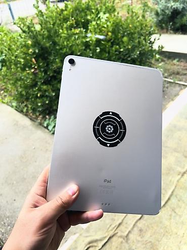 14 pro ag: İşlənmiş Apple iPad Pro 11 (2018), 11", 256 GB, Ünvandan götürmə — 3