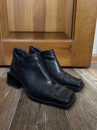 Туфли: Женские туфли (несколько пар) 1) Бежево-оливковые открытые туфли с — 13