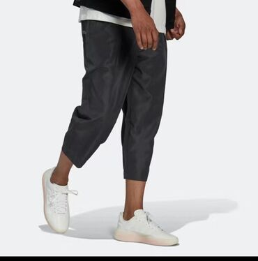 Брюки: Мужские брюки, L (EU 40), Adidas, Новый, цвет - Черный, Самовывоз, Платная доставка