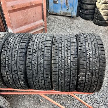 Шины: Шины 215 / 45 / R 17, Зима, Б/у, Комплект, Легковые, Япония, GoodYear