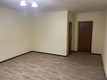 сниму 1 комнатную квартиру на долгий срок: 1 бөлмө, Кыймылсыз мүлк агенттиги, Чогуу жашоосу жок, Толугу менен эмереги бар