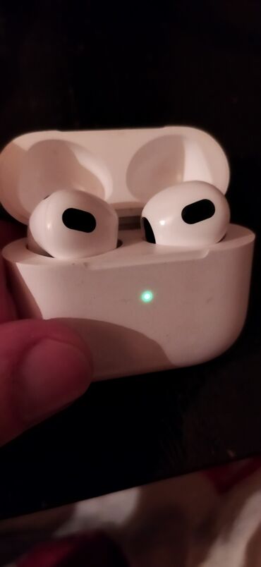 Qulaqcıqlar: İşlənmiş Simsiz (Bluetooth) Qulaqcıqlar, Apple, rəng - Ağ