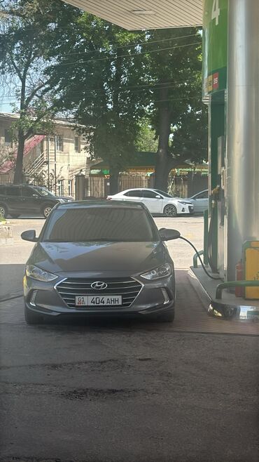 Hyundai: Hyundai Elantra: 2018 г., 1.4 л, Автомат, Бензин, Седан