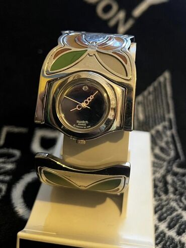 женские кофты со шнуровкой: Наручные часы, Swatch
