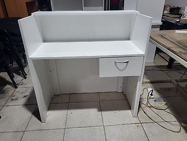 reseption masa: Ağ rəngli resepsiyon masası / kassir stolu. Minimalist və səliqəli — 7
