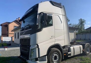 Прицепы для грузового транспорта: Volvo 500, 2016 г., мотор 1.2 л, Б/у