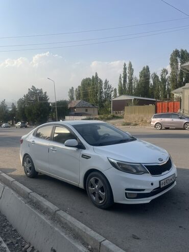 продаю или меняю с доплатой: Kia Rio: 2017 г., 1.4 л, Автомат, Бензин, Седан