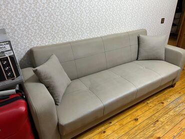 Dolablar: Divan, İşlənmiş, Açılan, Bazalı