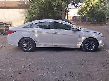 кия шума2: Hyundai Sonata: 2016 г., 2 л, Автомат, Газ, Седан — 4