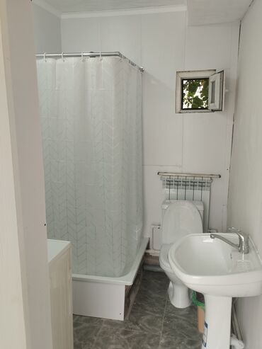 турусбекова токтогула: 82 м², 2 комнаты