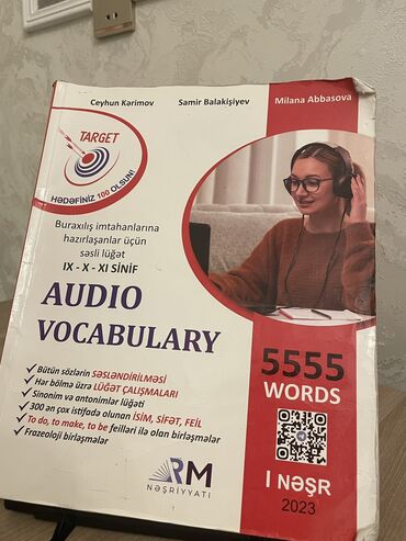 Kitablar, jurnallar, CD, DVD: Audi̇o vocabulary - 5555 words c.Kərimov s. Balakişiyev