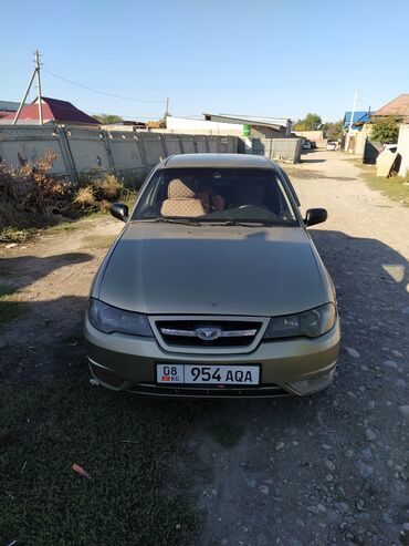 Daewoo: Daewoo Nexia: 2009 г., 1.6 л, Механика, Бензин, Седан