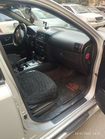 Kia: Kia Sorento: 2.5 l | 2007 il Universal — 10