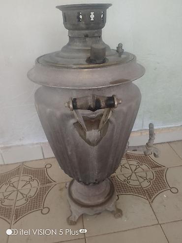 samovar 10 litre: 7 litrlik klassik kömür/odun samovarı Xüsusiyyətlər: - Tutum: 7 litr — 2