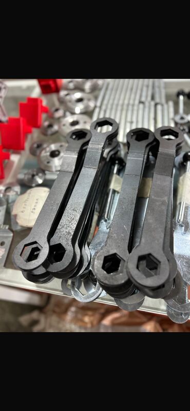 Digər biznes avadanlığı: Hər bir parça magazada satışda Dəzgahlar və ehtiyyat hissələrinin — 5