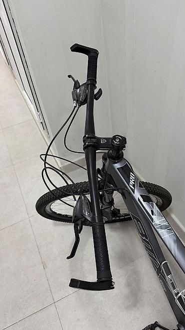 Şəhər velosipedləri: Yeni Şəhər velosipedi 29", sürətlərin sayı: 7, Ünvandan götürmə, Ödənişli çatdırılma — 3
