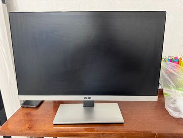 манитор на фит: Монитор, AOC, Б/у, LED, 16" - 17"