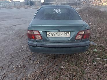range over: Крышка багажника Nissan, Б/у, Оригинал — 1