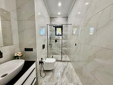 Продажа коттеджей и домов: СРОЧНО! Продажа нового современного дома — 230 кв.м в лучшем районе — 8