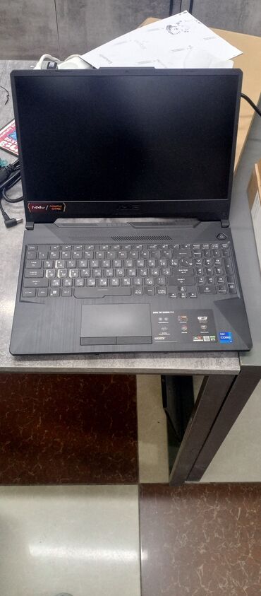 продам новый ноутбук: Ноутбук, Asus, 32 ГБ ОЭТ, Intel Core i7, 15.6 ", Оюндар үчүн, эс тутум SSD