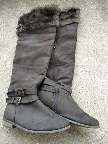 metro zenske cizme: High boots, 39